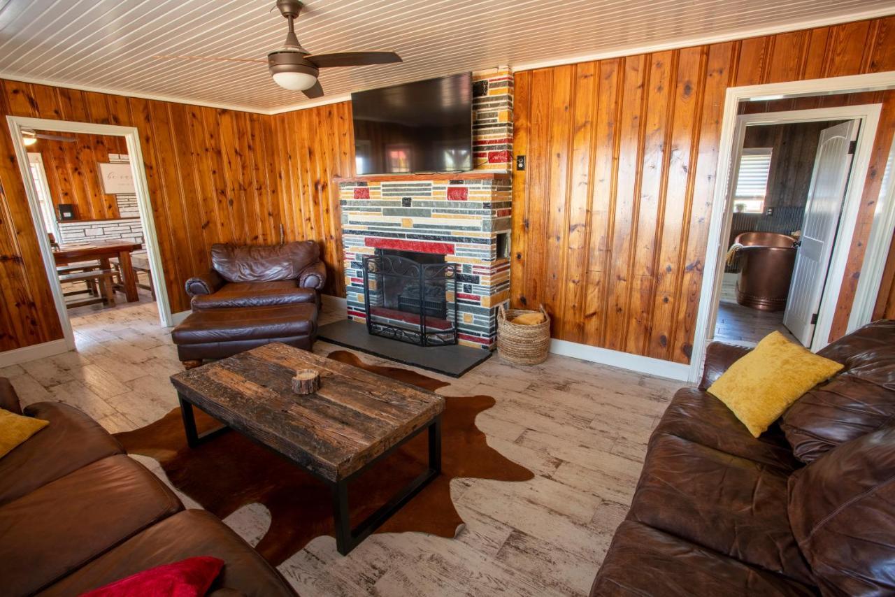 Nebo's Foot, Hiking And Biking Escape With Game Shed Holiday home *