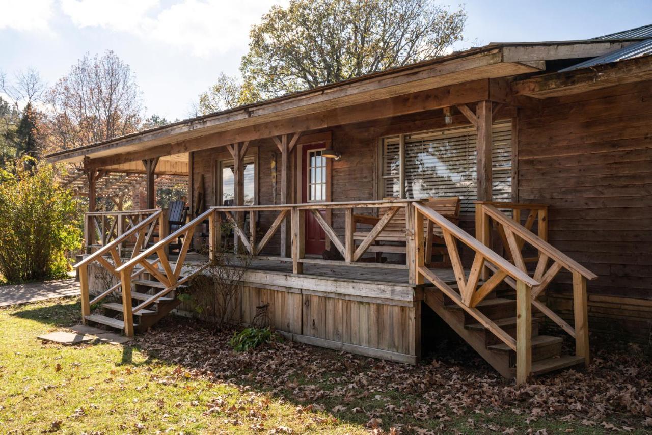 Holiday home Nebo's Foot, Hiking And Biking Escape With Game Shed *