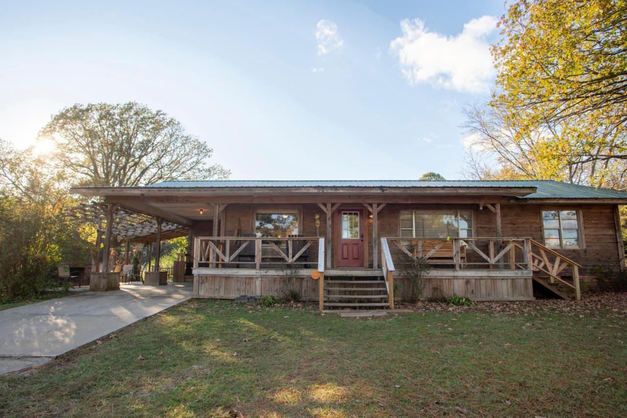 Nebo's Foot, Hiking And Biking Escape With Game Shed Holiday home Dardanelle